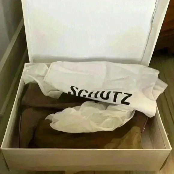 SCHUTZ New In Box & Duster Bag included Sz 6 OTK Suede boots - Picture 3 of 12